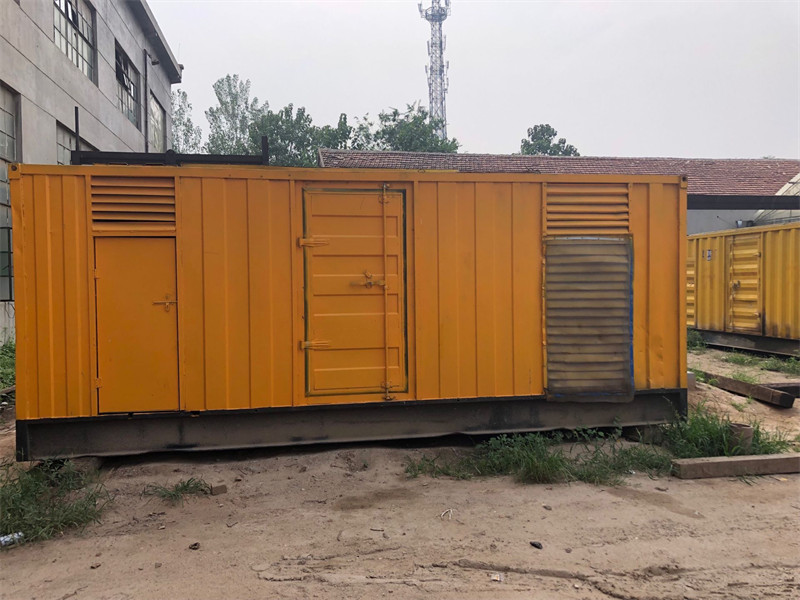 白朗柴油发电机如何判断新机油是否已经完全充满机油滤清器？