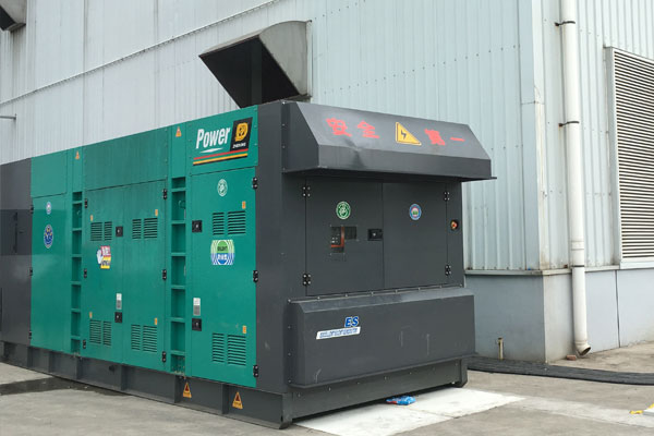 白朗燃油滤清器的更换流程是怎样的？