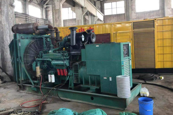 白朗发电机组的空气滤清器应该如何保养？