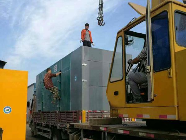 白朗更换水冷式机油散热器密封件的操作流程是怎样的？